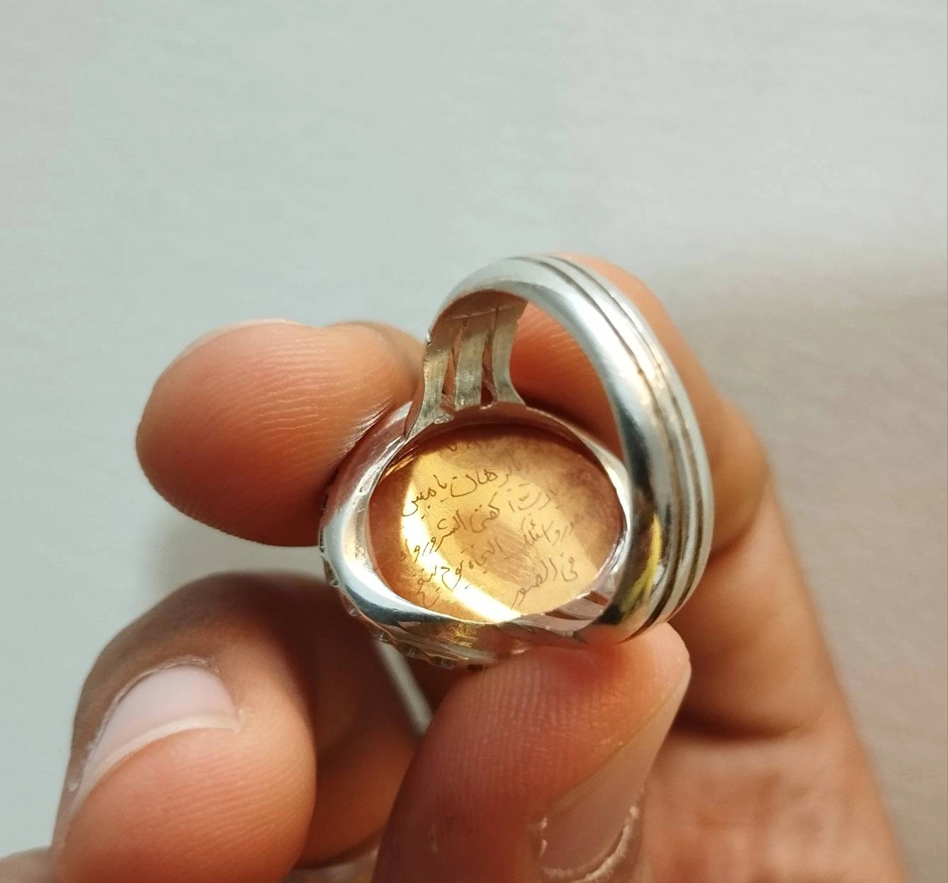 خرید انگشتر در خونی و حسینی